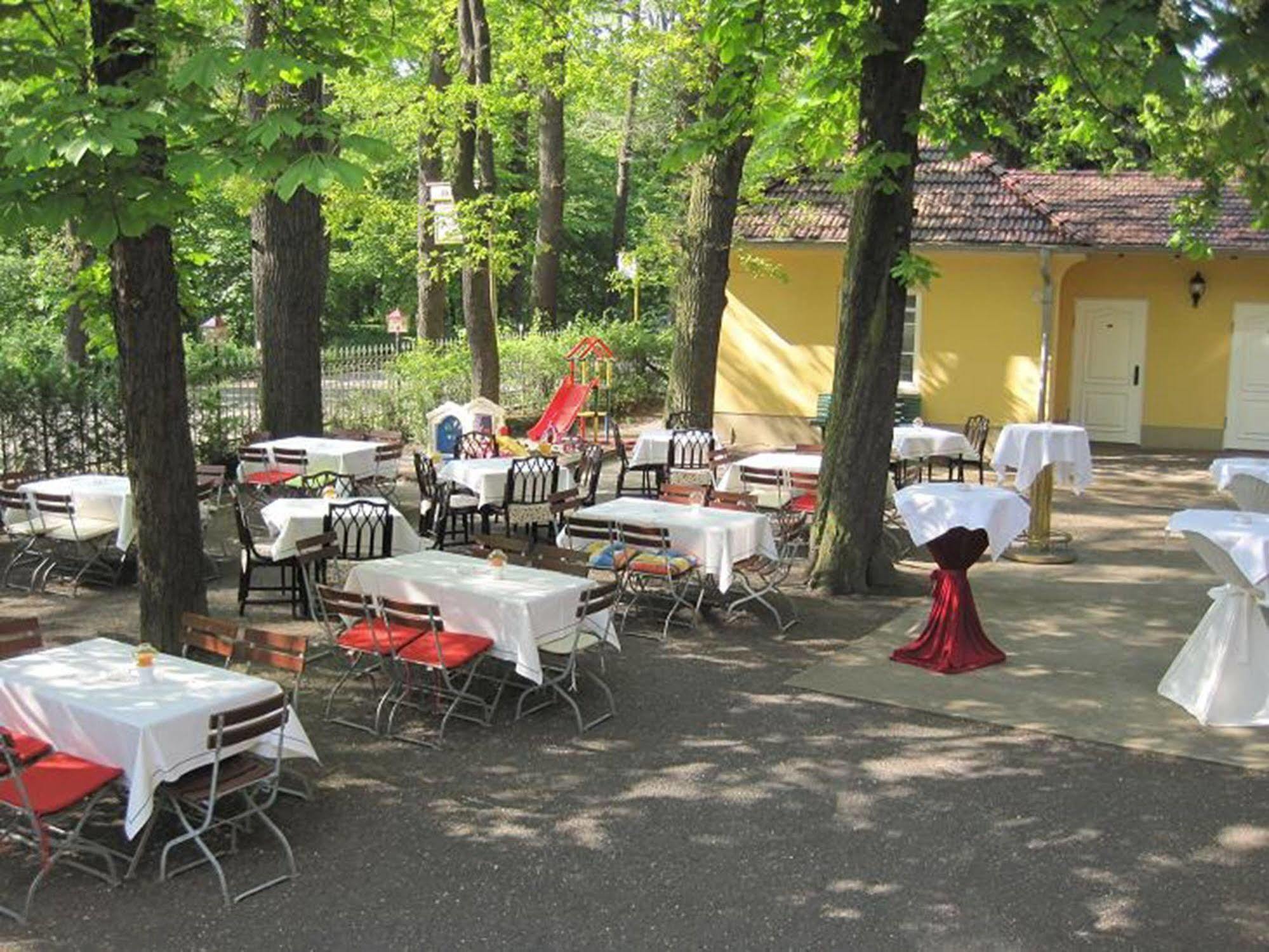 Hotel Kronprinz Falkensee Exterior photo