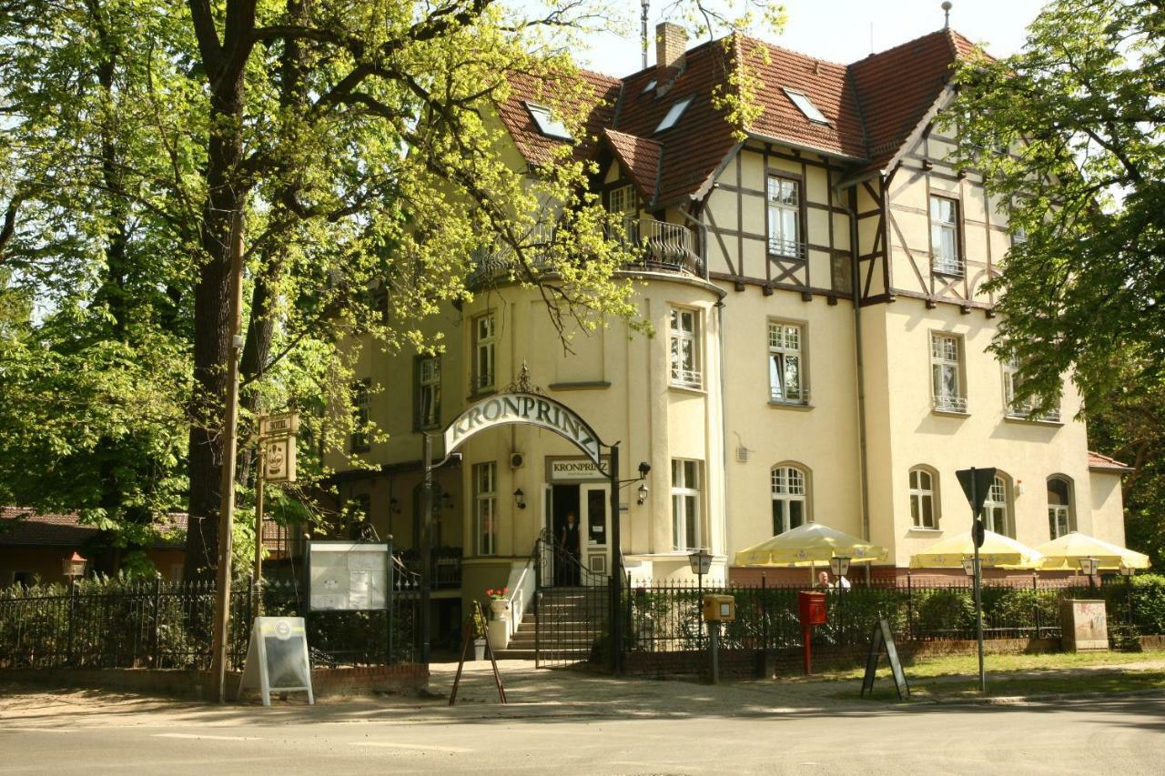Hotel Kronprinz Falkensee Exterior photo